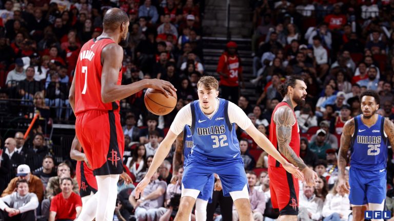Dallas Mavericks v Houston Rockets